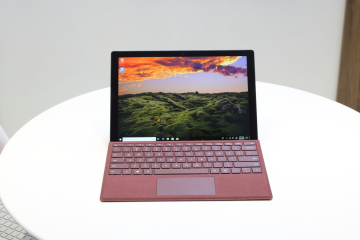 Surface Pro 6 ( i7/8GB/256GB ) + Type Cover
